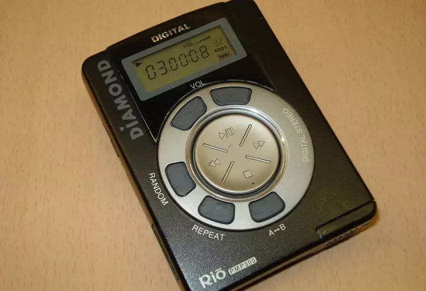 old mp3 player rio pmp300 model